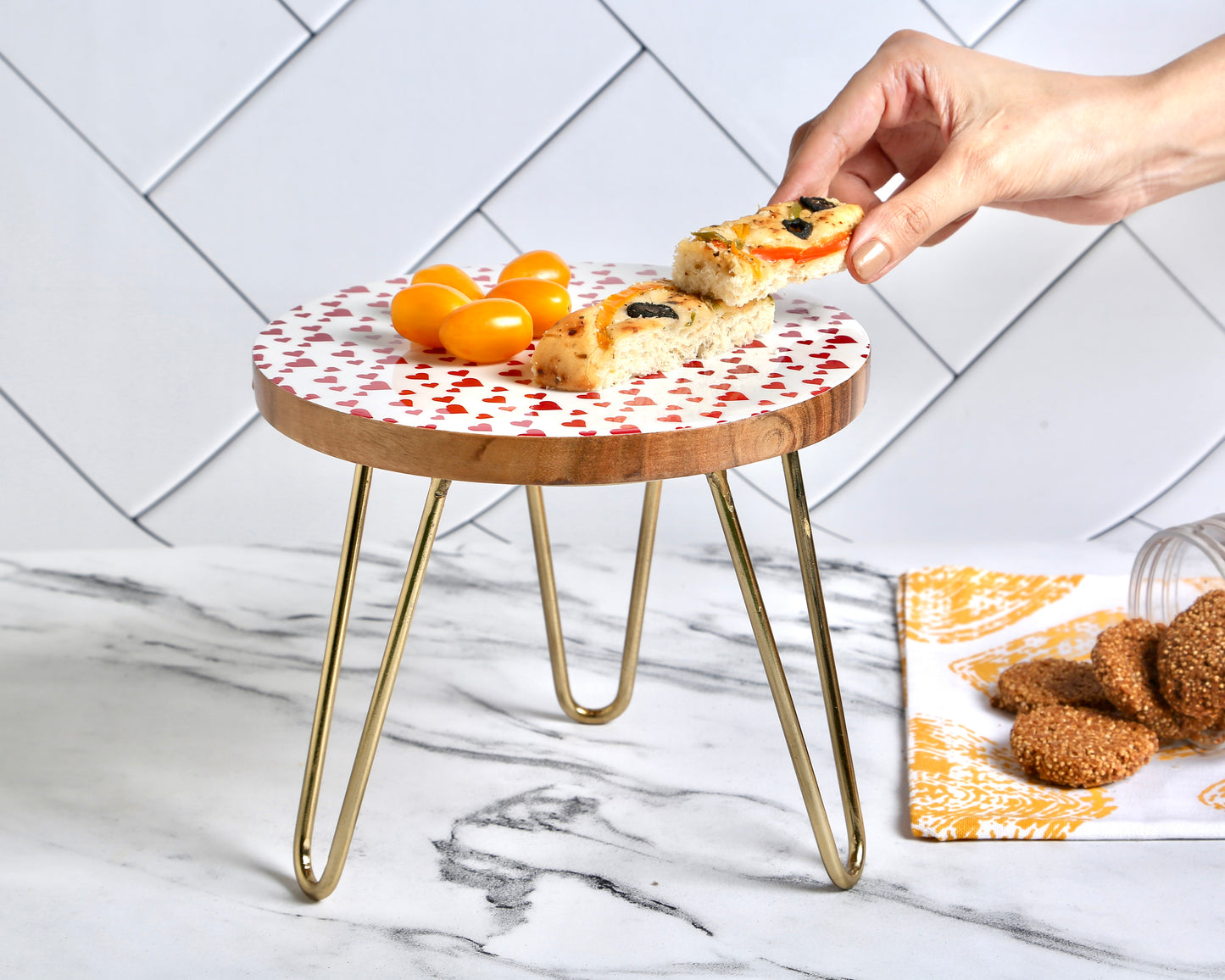 Red Heart Wooden Cake Stand With Golden Legs