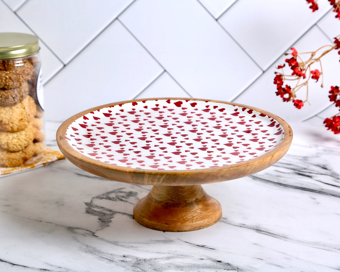 Red Heart Cake Stand
